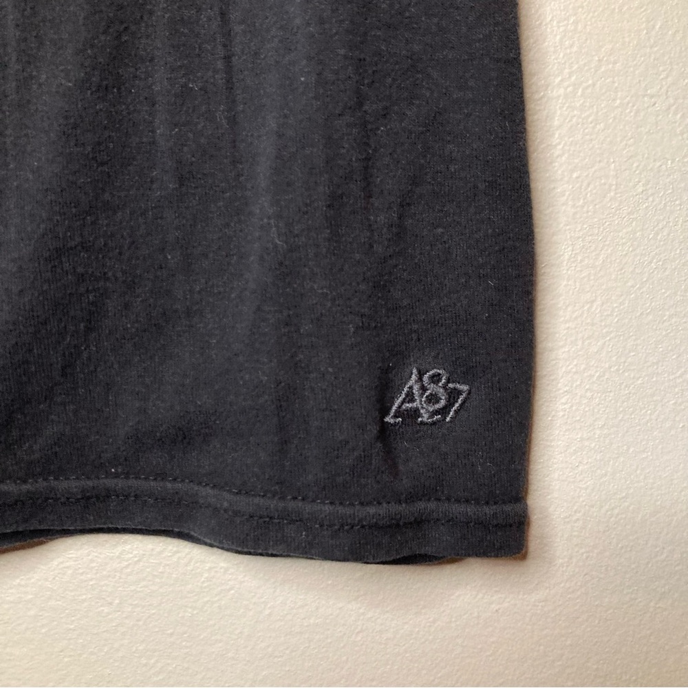 4/$10 - Y2K Aeropostale Long Sleeve Scoop-Neck Top - Picture 3 of 7